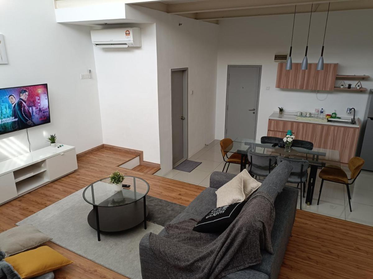 Loft Signature Executive Suite Empire City بيتالينغ جايا المظهر الخارجي الصورة